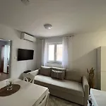 Apartament Laguna *