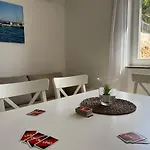 Apartament Laguna *