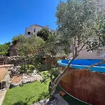 Laguna דירה