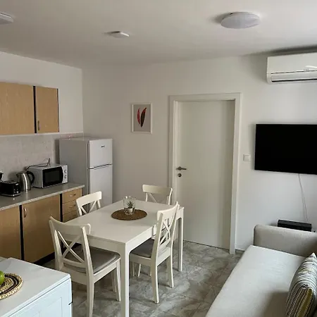 Apartment Laguna Punat