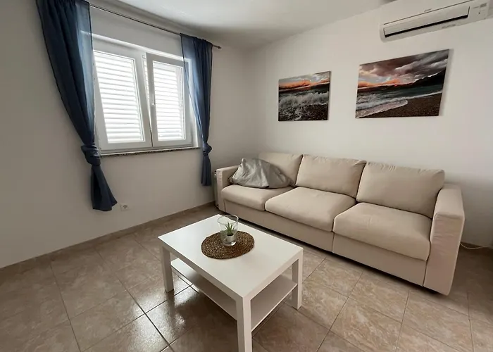 아파트 Laguna 푸나트