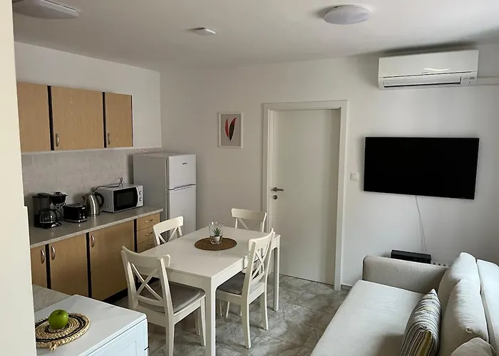 아파트 Laguna 푸나트